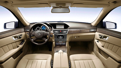 интерьер Mercedes-Benz E-Class
