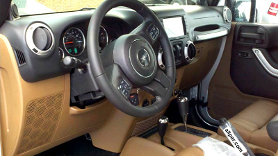интерьер Jeep Wrangler