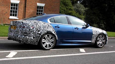 Jaguar XFR в камуфляже