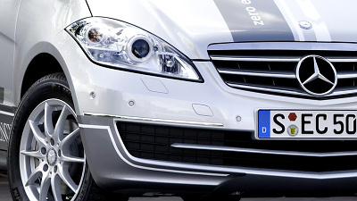 Mercedes-Benz 
