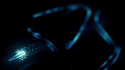 кадр из ролика BMW
