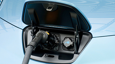 разъем для зарядки электрокара Nissan Leaf