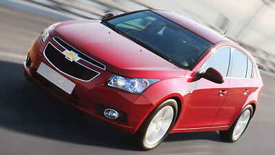 серийный хэтчбек Chevrolet Cruze