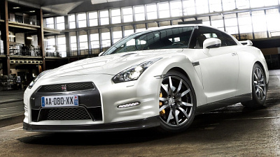 Nissan GT-R