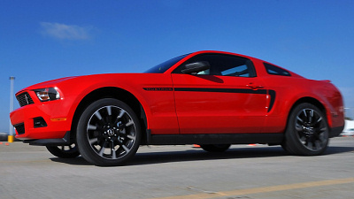 Ford Mustang 2012 модельного года