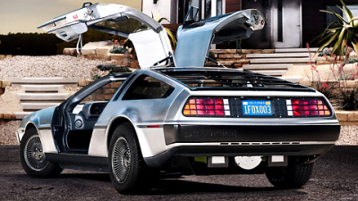 DeLorean DMC 12