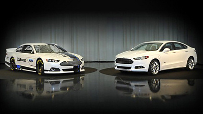 Ford Fusion для NASCAR Sprint Cup и серийная версия модели
