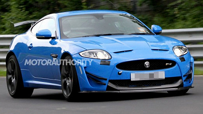 трековая версия Jaguar XKR-S
