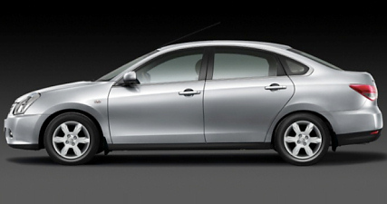 Nissan Almera 