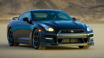 Nissan GT-R 