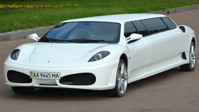 превращенный в лимузин Peugeot 406