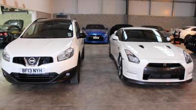 Nissan Qashqai R и Nissan GT-R