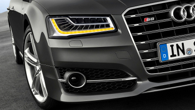 Audi S8