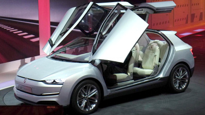 Italdesign Giugiaro Clipper