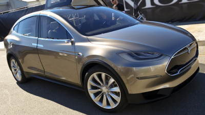 прототип Tesla Model X 