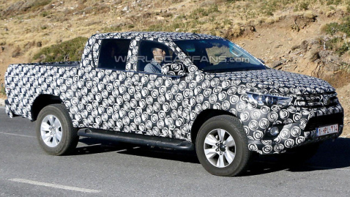 Тестовый прототип Toyota Hilux 2016