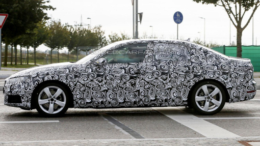 Тестовый прототип Audi A4