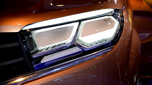 Lada Xray2