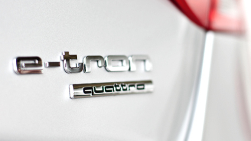 Audi  e-tron