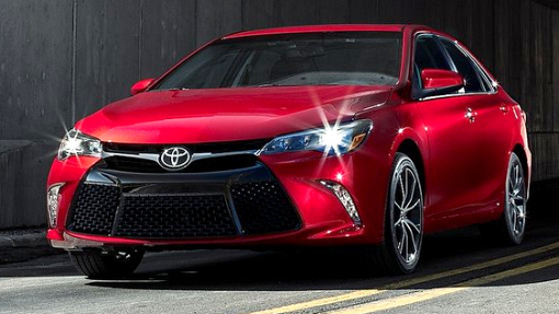 Североамериканская версия Toyota Camry