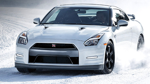 Nissan GT-R 