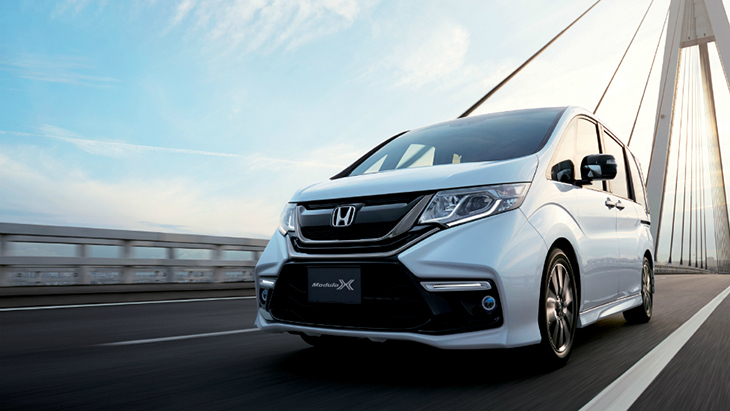 Спортивный Honda Step WGN