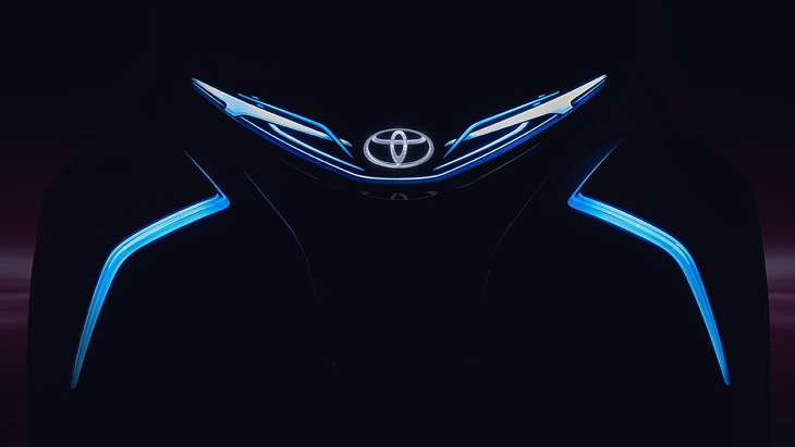 Тизер Toyota i-TRIL