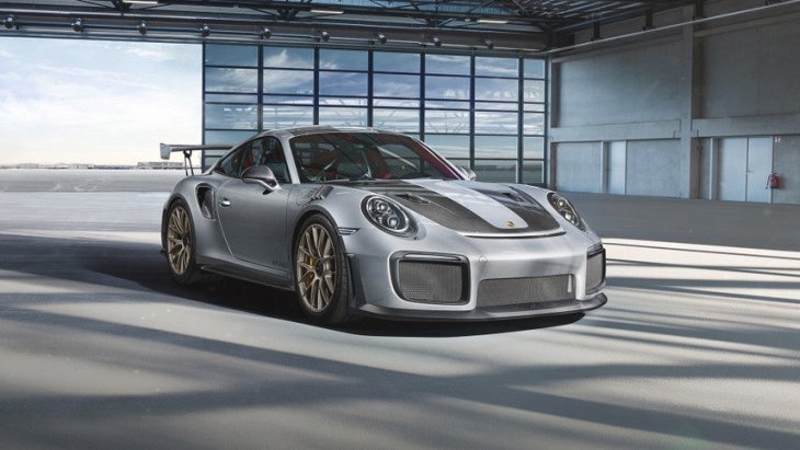 Porsche 911 GT2 RS
