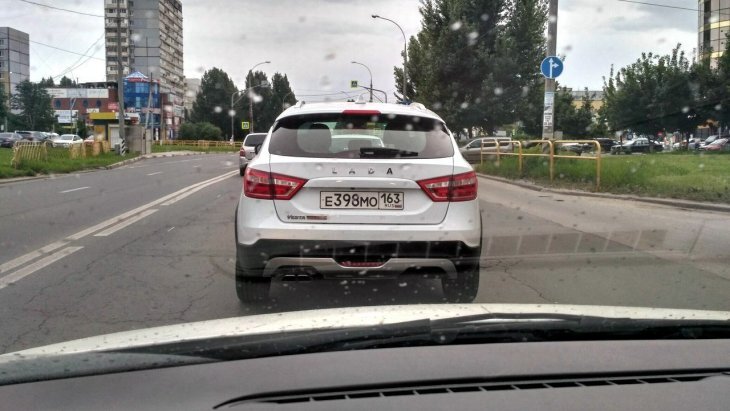 LADA Vesta SW Cross на дорогах Тольятти