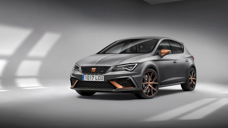 SEAT Leon Cupra R