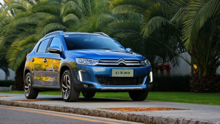 Компактный кроссовер Citroen C3-XR