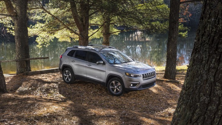 Обновлённый Jeep Cherokee 2019 модельного года