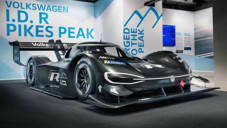 Спортивный электрический прототип Volkswagen I.D. R Pikes Peak